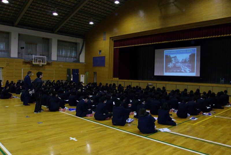 写真1 | 2015年04月 A高校交通安全研修 | 芦田川自動車学校