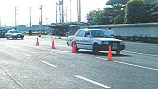 様々な安全研修の様子 | 芦田川自動車学校