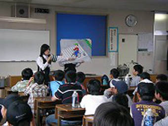 写真1 | 2011年05月 御幸交通安全教室 | 芦田川自動車学校